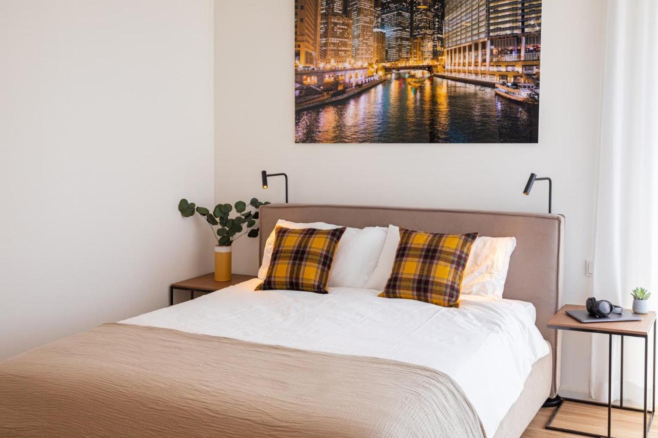 En Suite Bedrooms At Reckenthal House By Rentaroo Luxemburgo Exterior foto