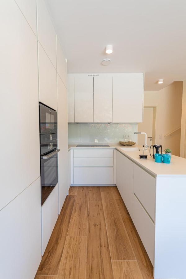 En Suite Bedrooms At Reckenthal House By Rentaroo Luxemburgo Exterior foto