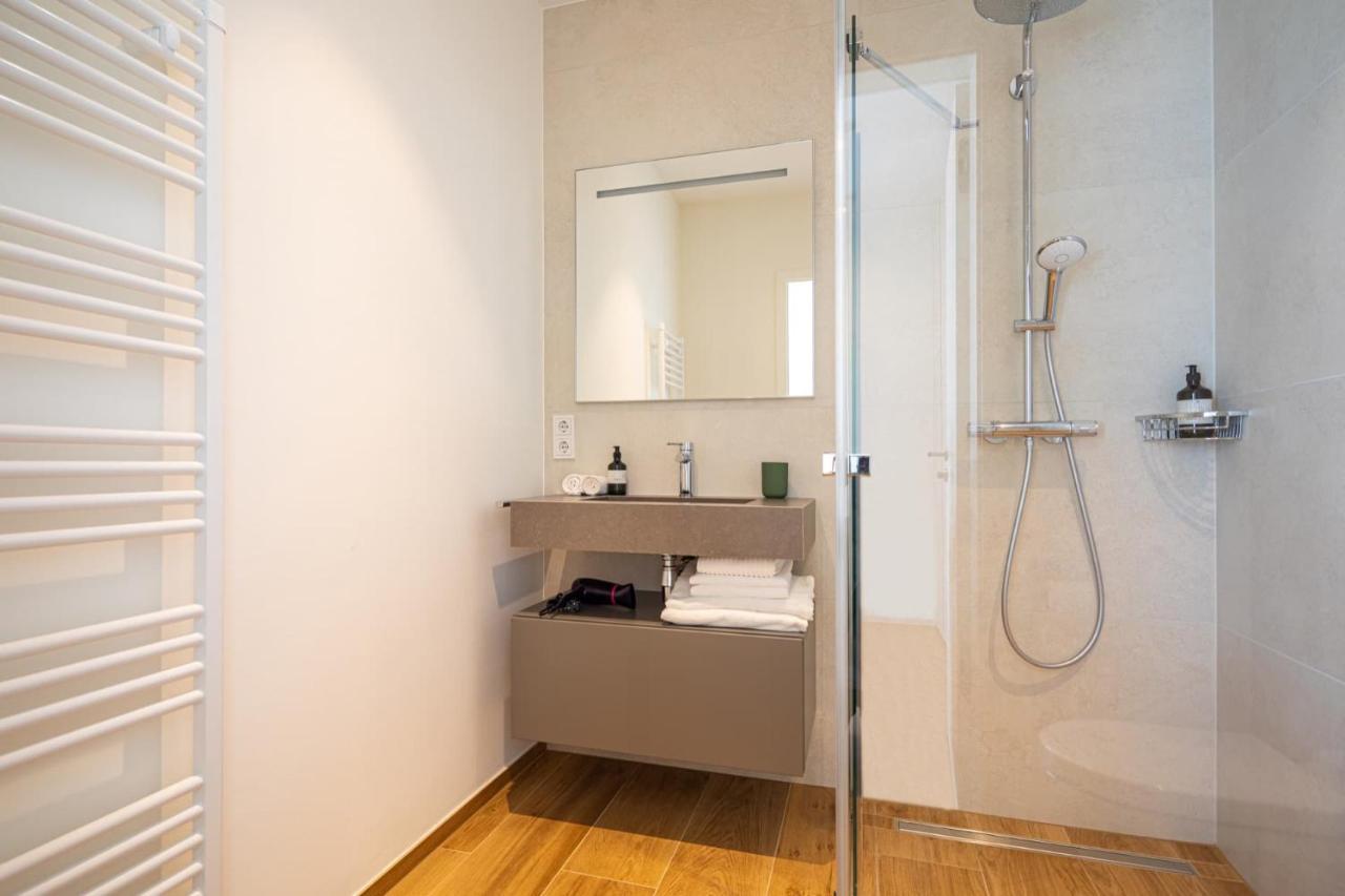 En Suite Bedrooms At Reckenthal House By Rentaroo Luxemburgo Exterior foto