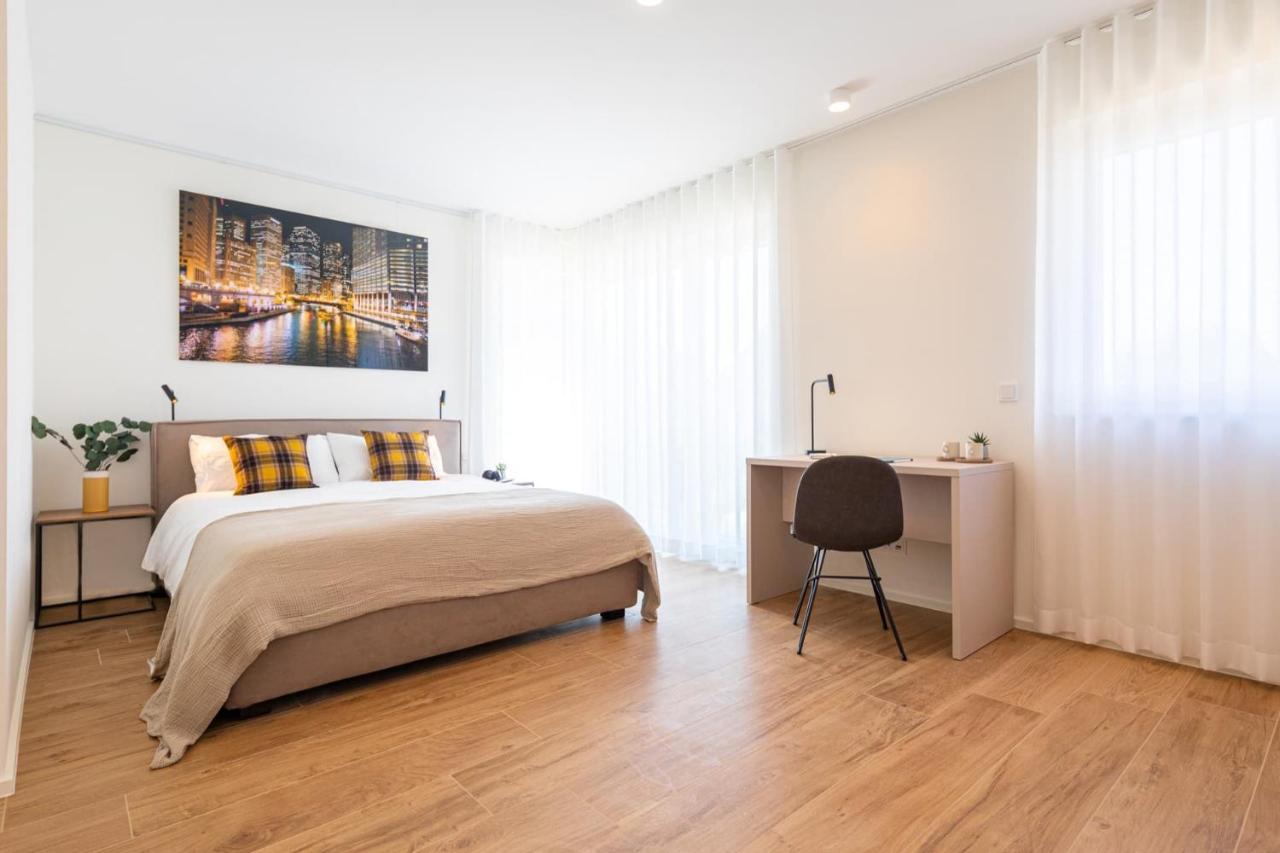 En Suite Bedrooms At Reckenthal House By Rentaroo Luxemburgo Exterior foto